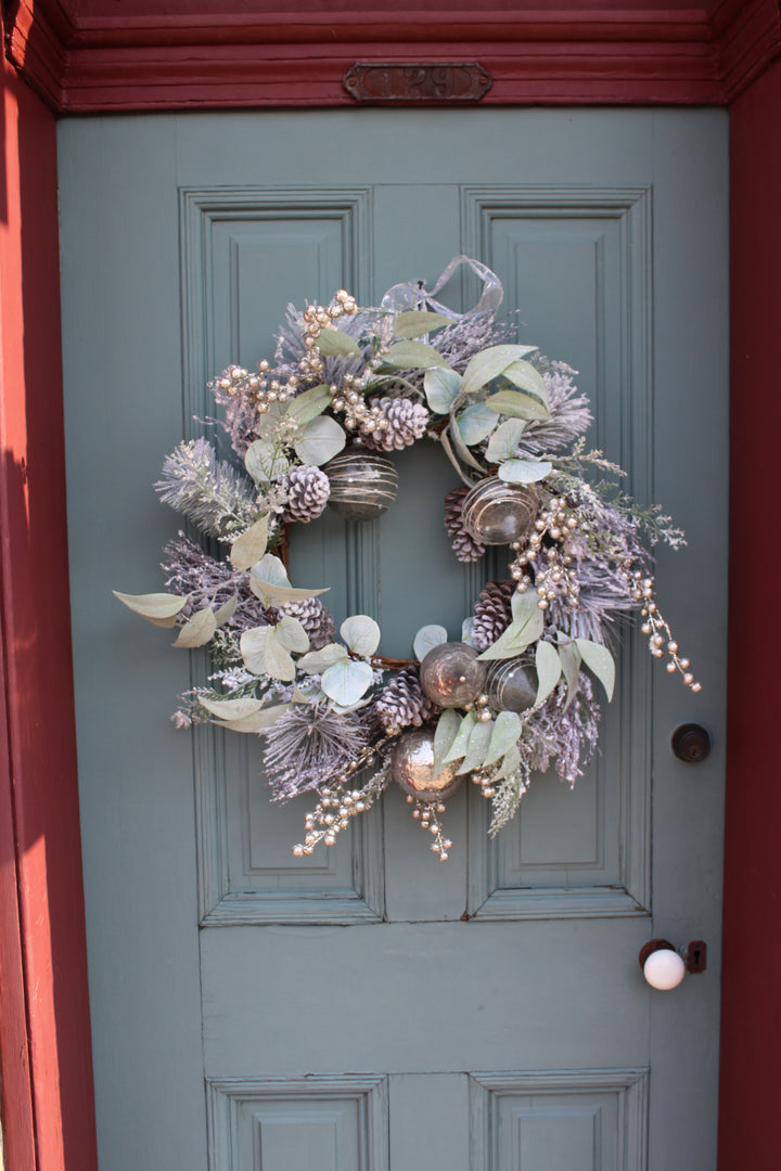 Platinum Snow Berry Wreath