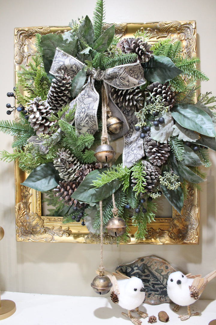 Mixed Pine Wreath w Lambs Ear,Pinecone,Blueberry