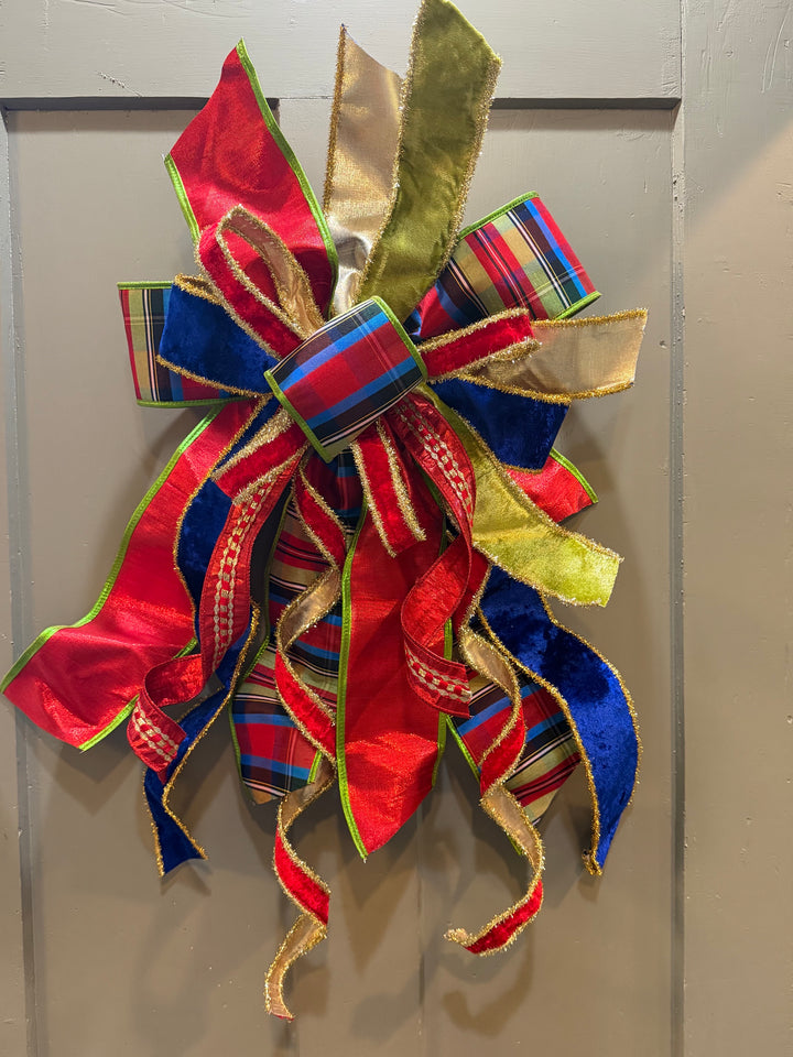 Preserved Boxwood Wreath with JME Plaid Bow- 24"