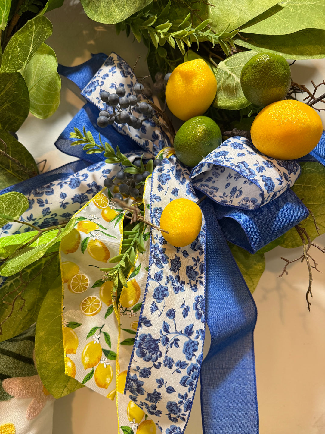 Lemon Grape Magnolia Leaf Wreath - 24"